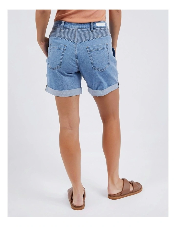 Devi Short in Light Denim image 4