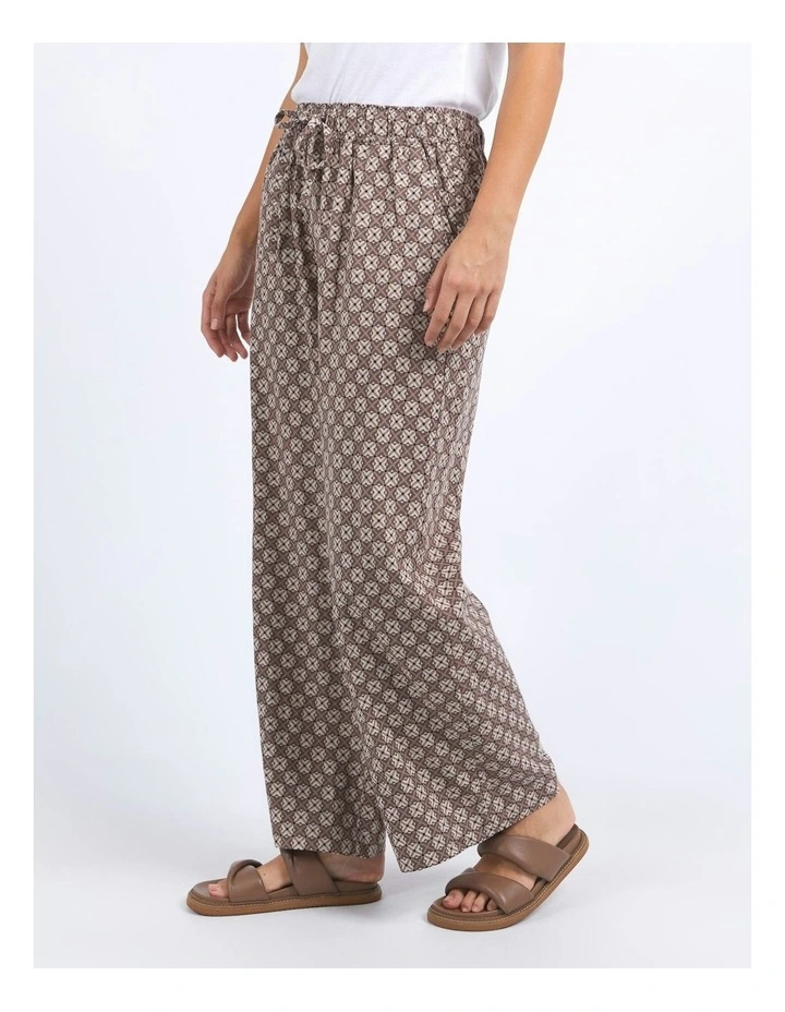 Lui Geo Pant in Brown image 3