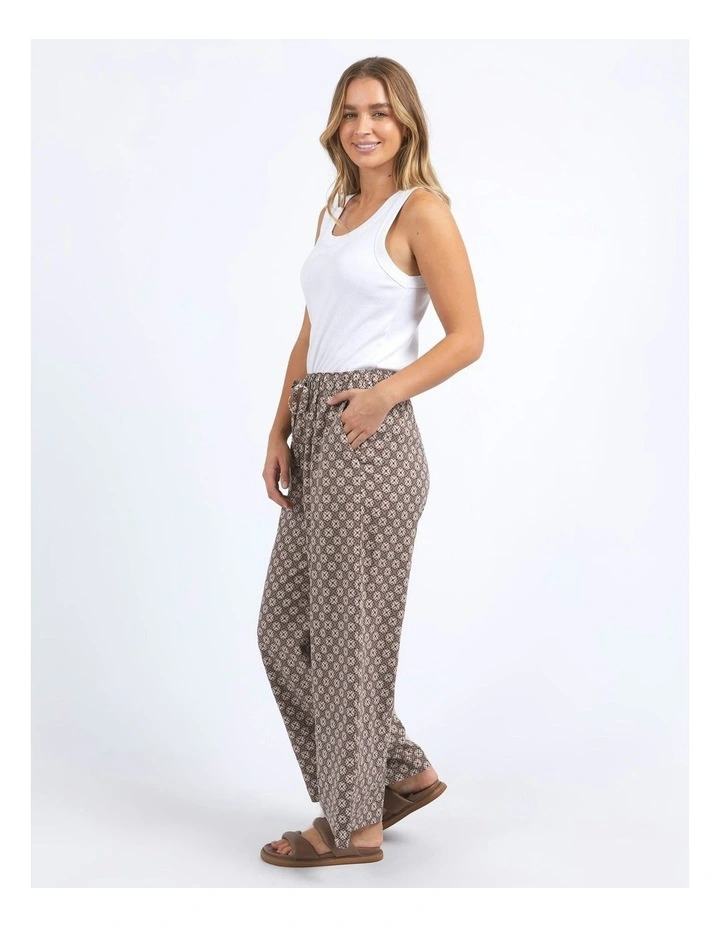 Lui Geo Pant in Brown image 7