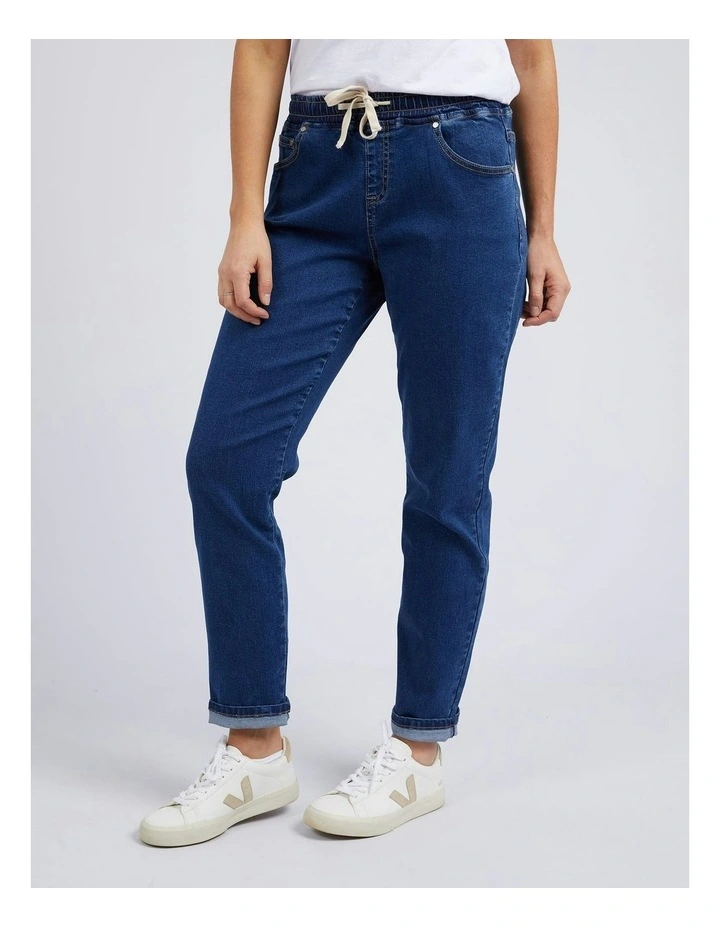 Juliette Jogger Jean in Dark Blue image 5