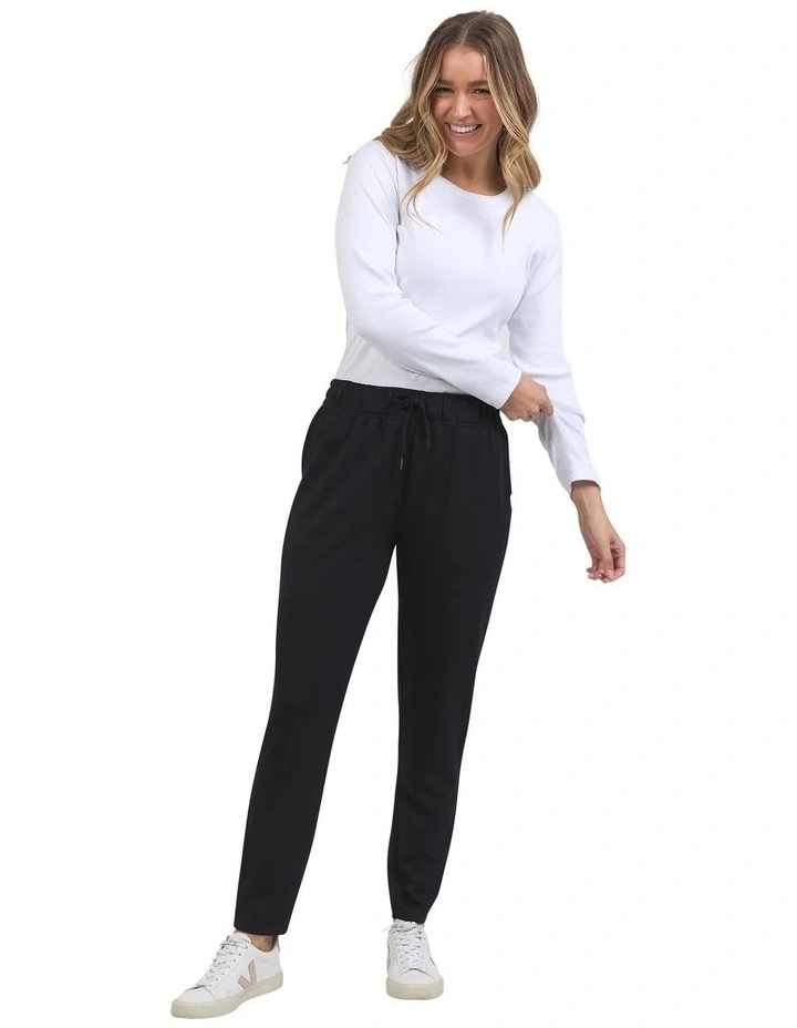 Hail Pant in Black image 3