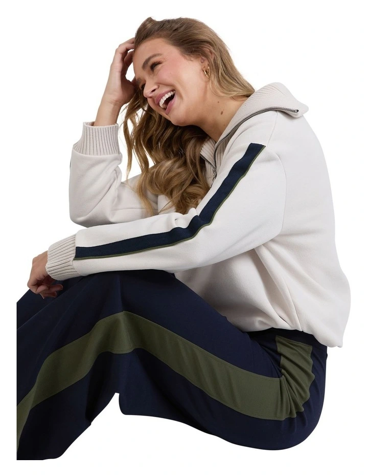 Juno Pant in Navy With Green image 5