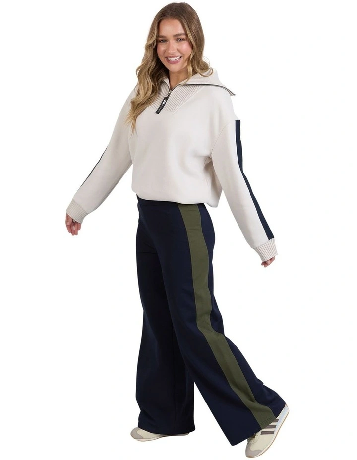 Juno Pant in Navy With Green image 6