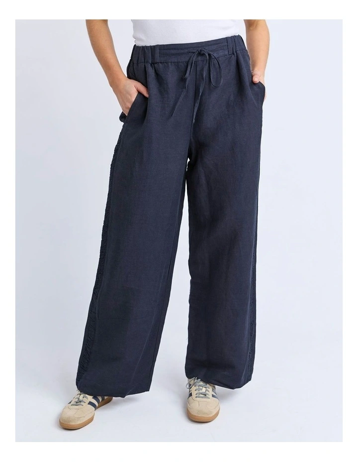 South Pant in Navy image 1