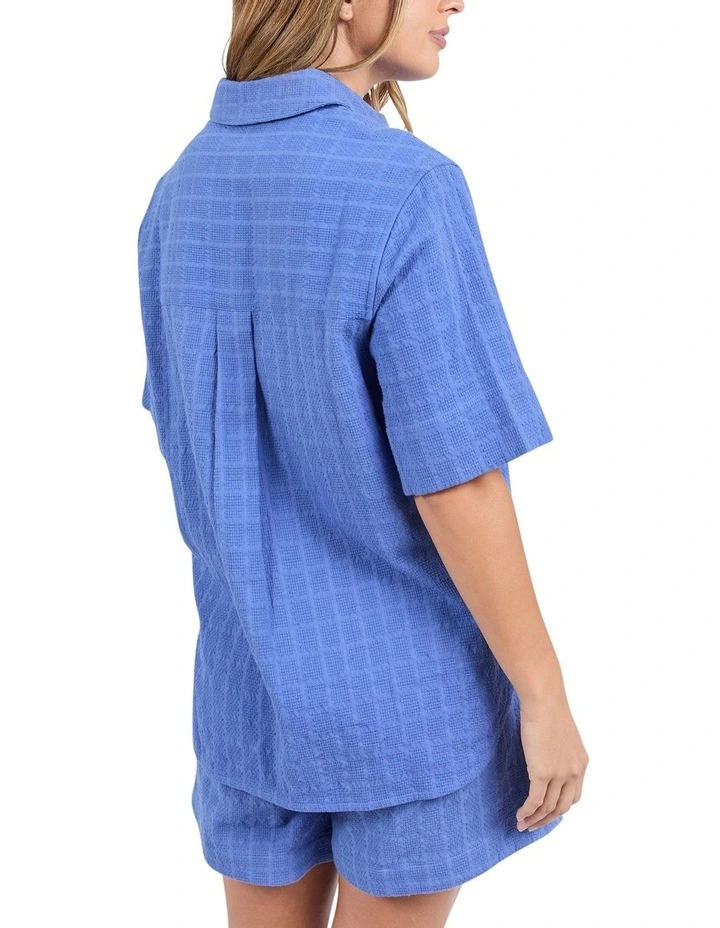 Getaway Shirt in Blue image 2