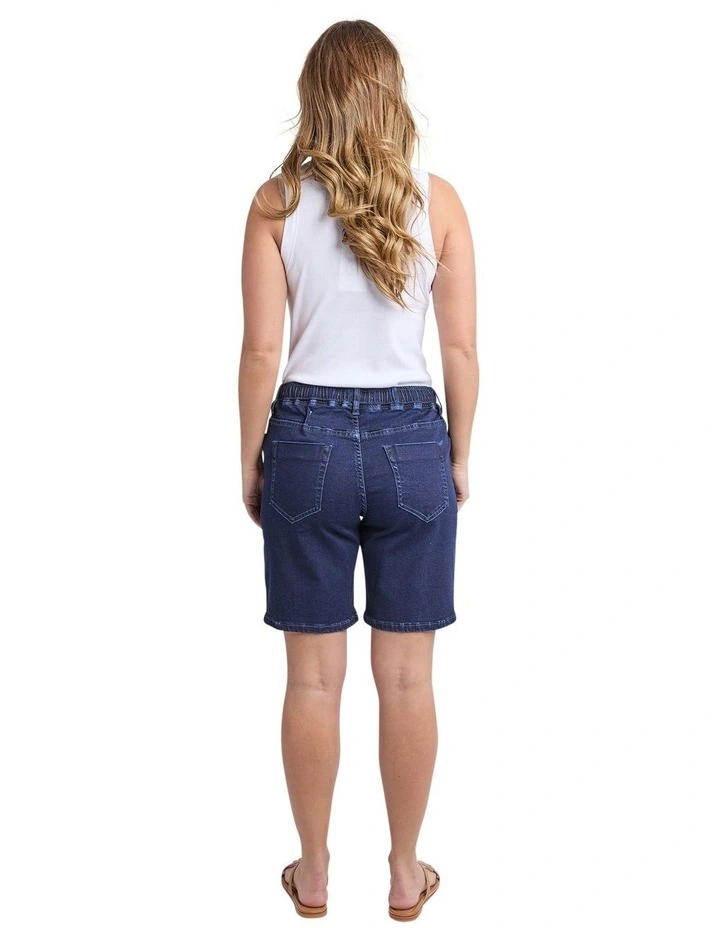 Gabby Bermuda Shorts in Dark Indigo image 2