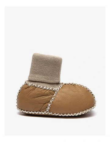 Baby Erin With Warmer in Chestnut