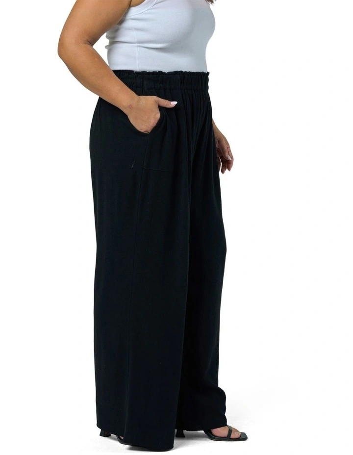 Sunday Linen Pant in Black image 3