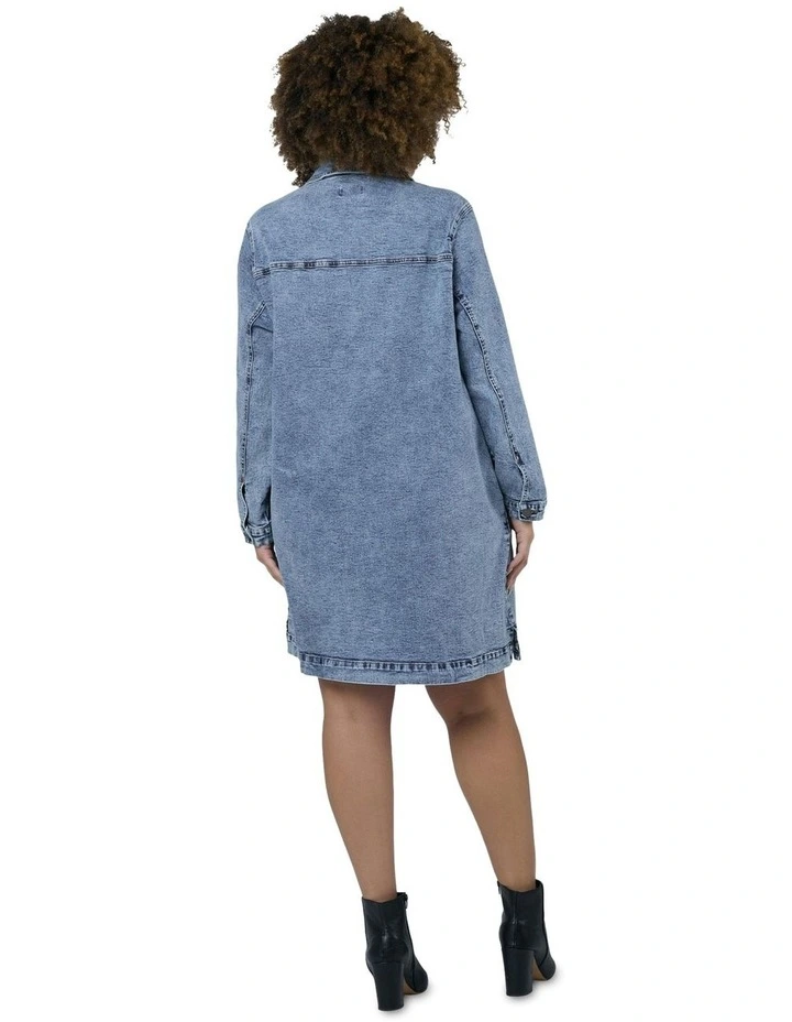Abyss Chambray Shacket Dress in Denim image 2
