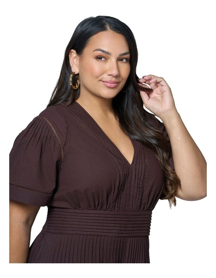 Abby Linen Maxi Dress in Brown image 6