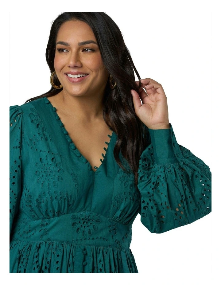 Evelyn Broderie Maxi Dress in Green image 6