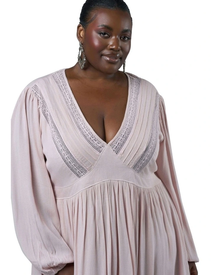 Night Love Midi Dress in Pink image 6