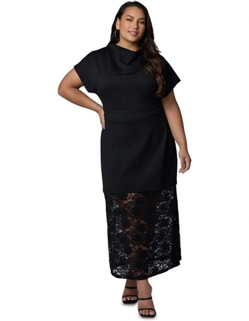 Rebel Lace Maxi Dress in Black