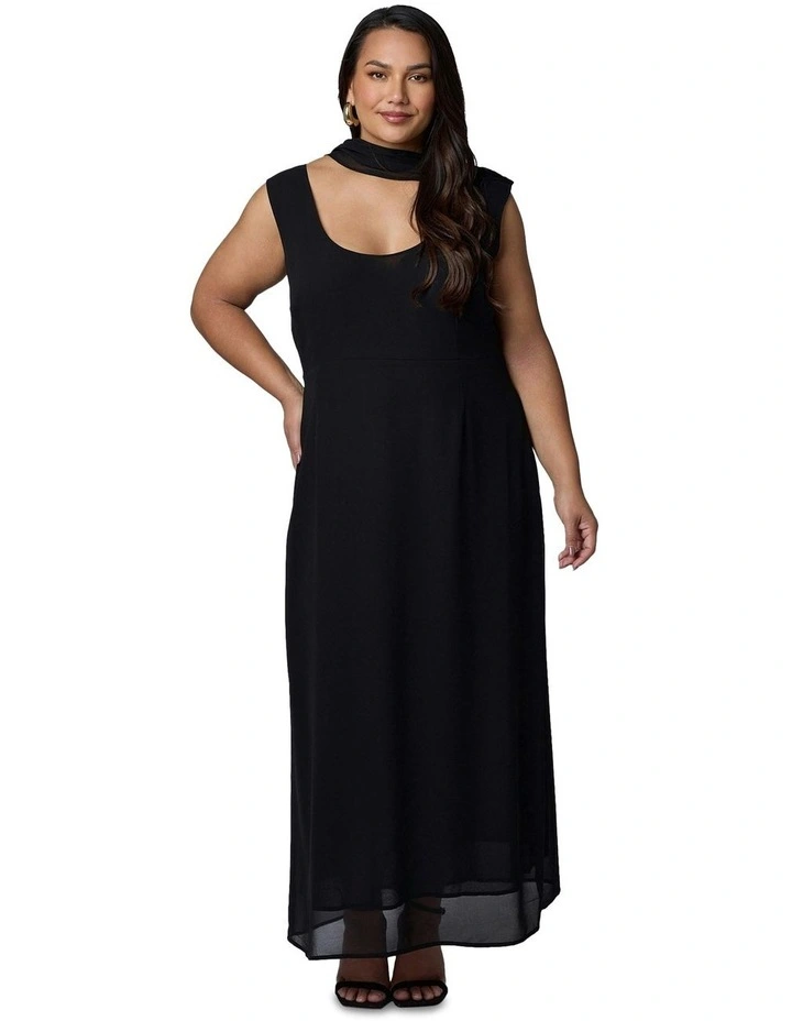 Move Me Maxi Dress in Black image 4