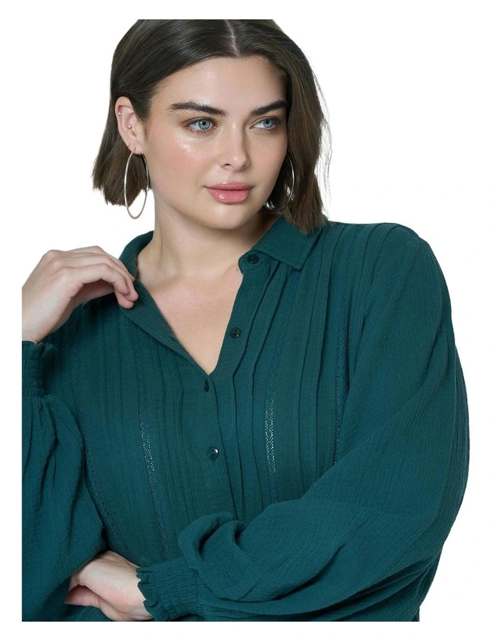 Spirit Chasers Shirt in Green image 6