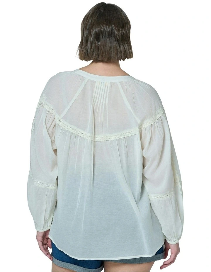 Ethereal Oasis Blouse image 2