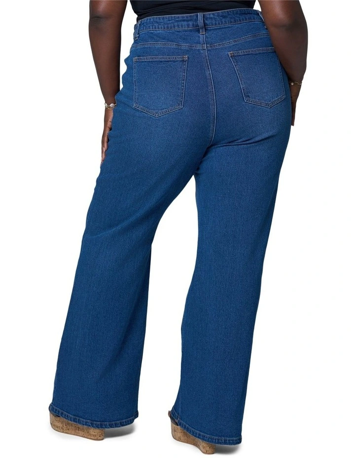 Maddie Bootleg Jean in Blue image 2