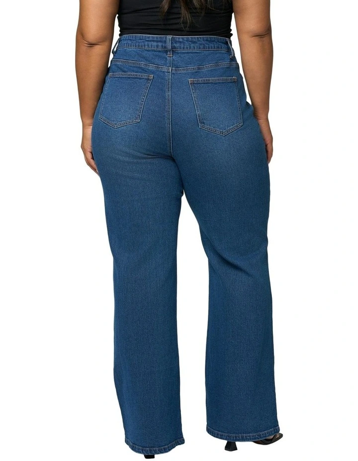 Maddie Bootleg Jean in Blue image 2