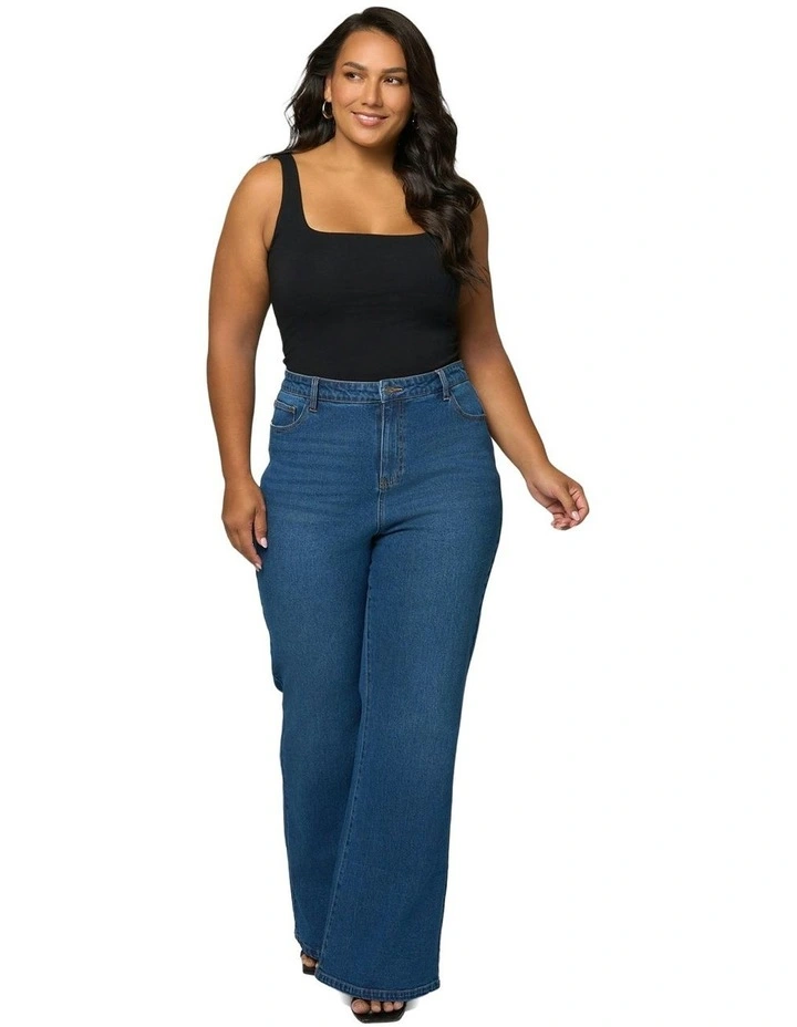 Maddie Bootleg Jean in Blue image 6