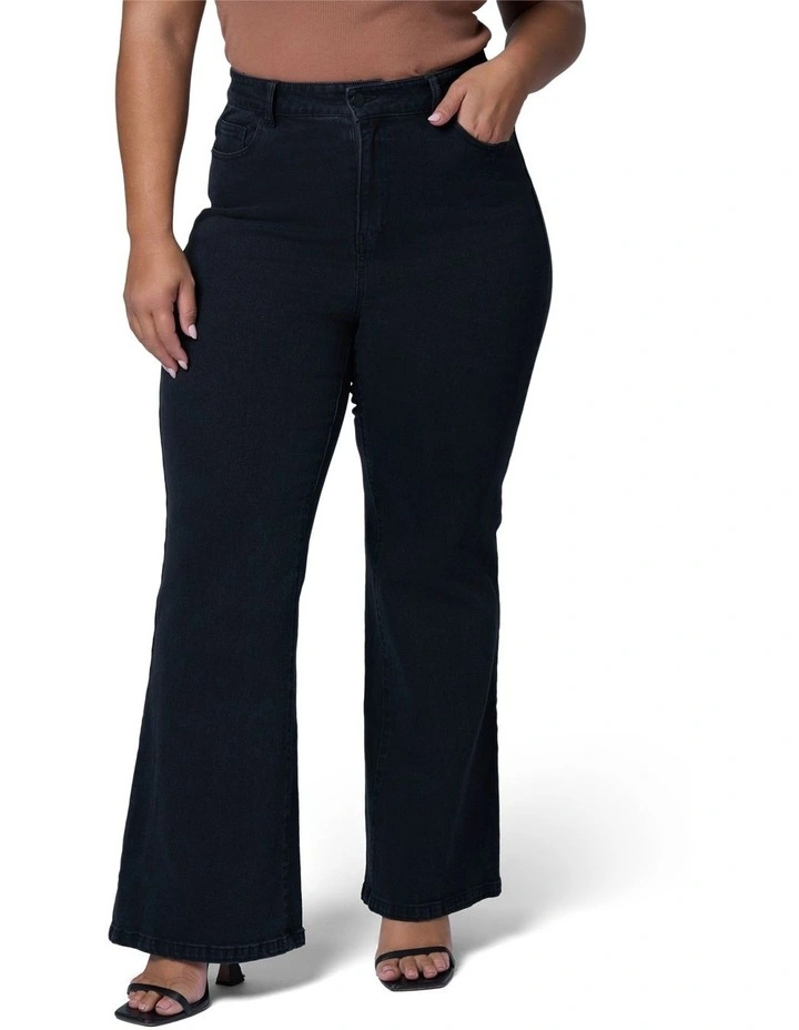 Maddie Bootleg Jean image 4