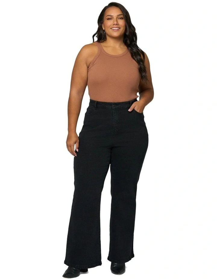 Maddie Bootleg Jean in Black image 5