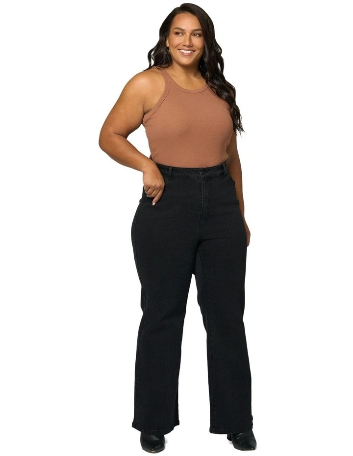 Maddie Bootleg Jean in Black image 6