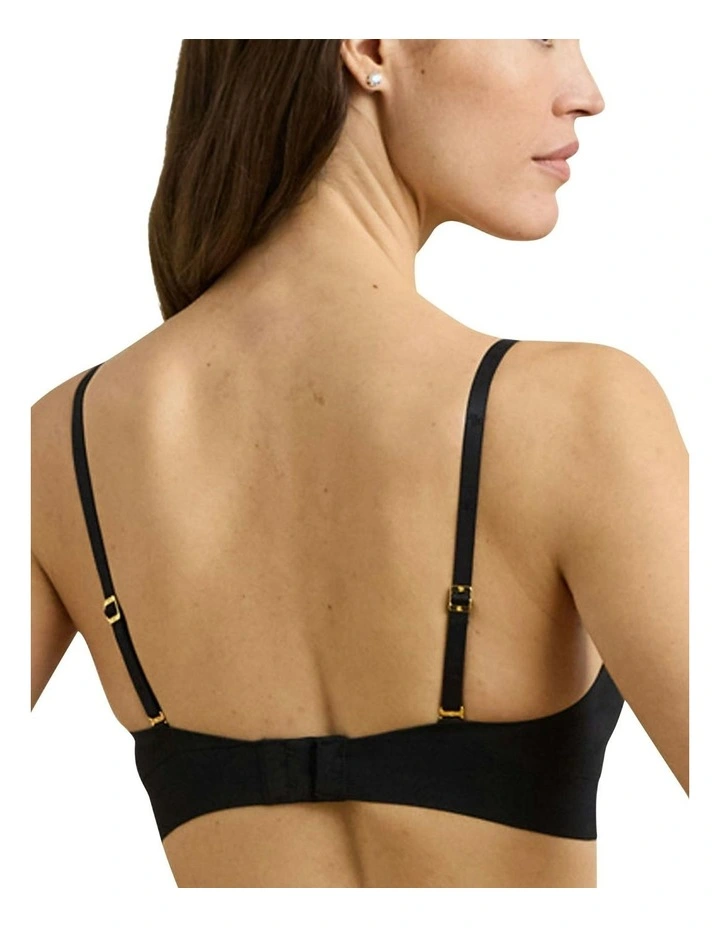 Luxe Smoothing Lightly Lined Wirefree Seamless Bralette in Black image 5