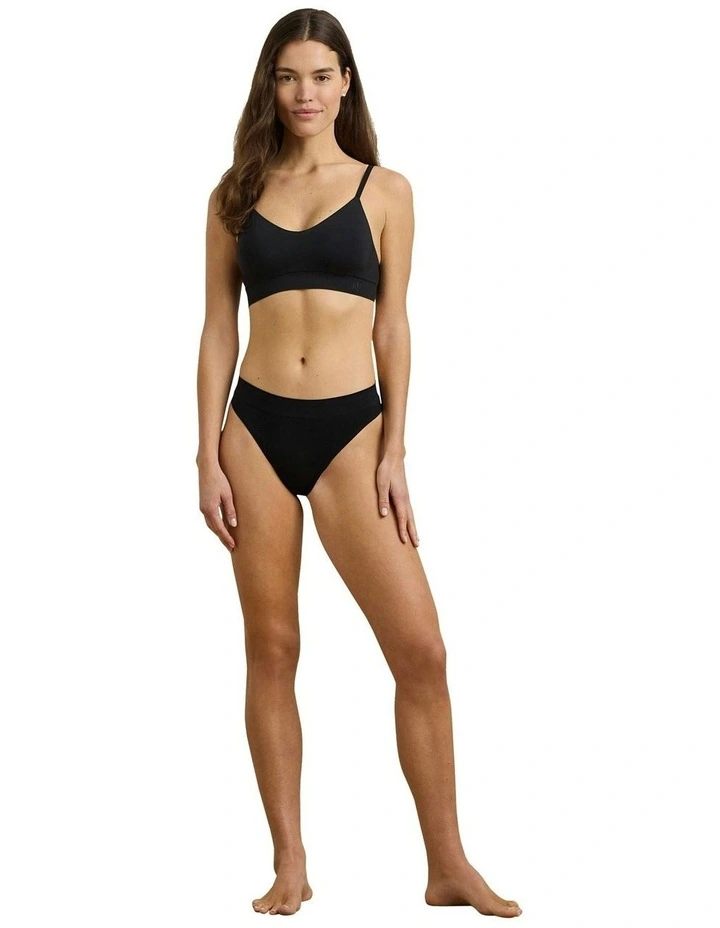 Lauren Seamless Recycled Jersey Thong in Black image 4