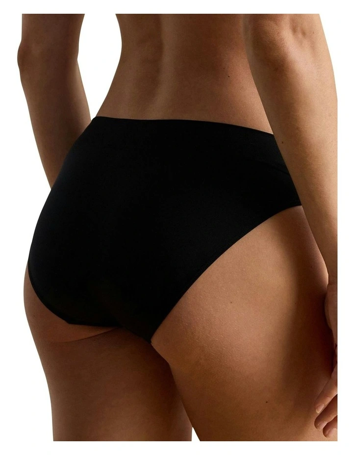 Lauren Seamless Recycled Jersey High Leg Bikini Brief in Black image 2