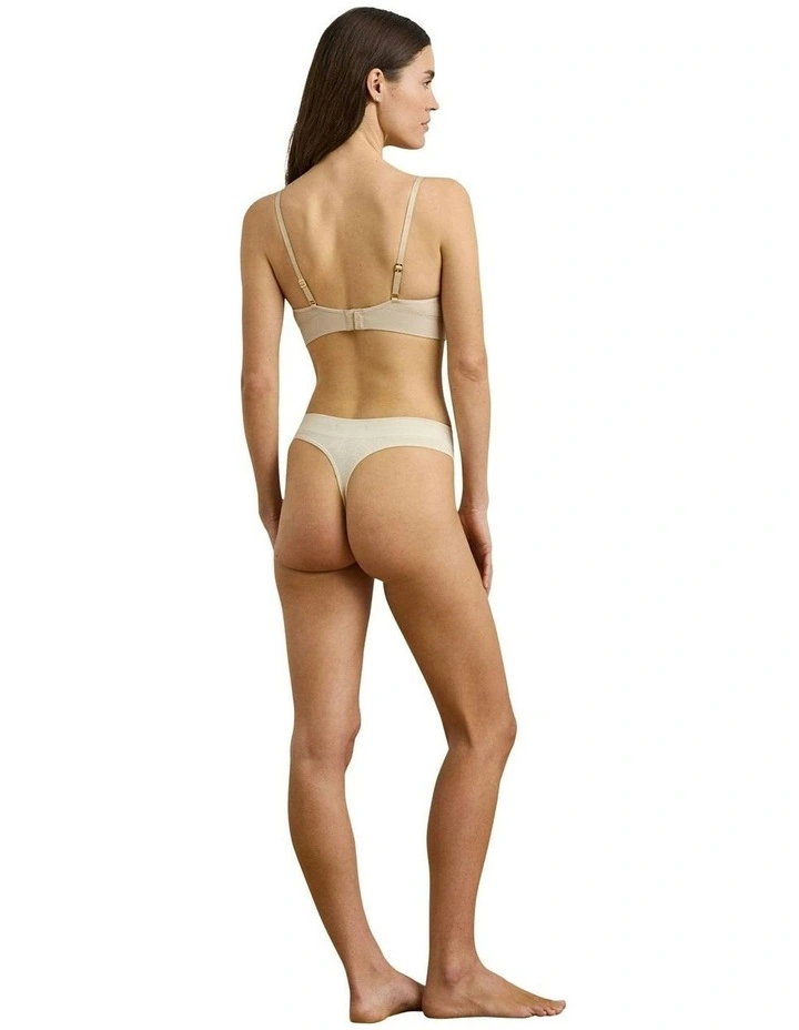 Lauren Seamless Paisley Wirefree Lightly Moulded Bra in Sand image 5