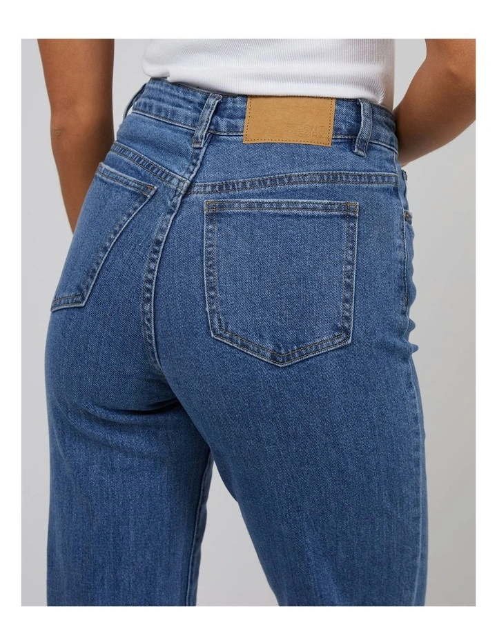 Mila Comfort Straight Jean in Blue image 5