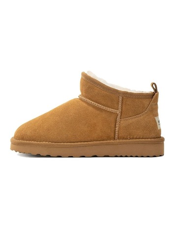 Camel colour