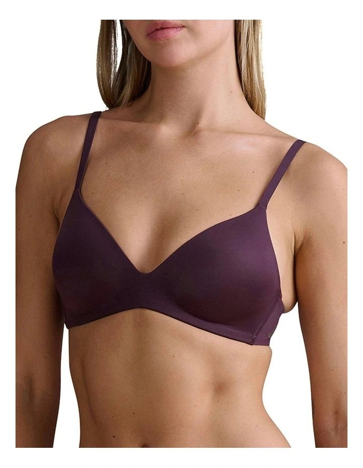 Active Micro Wirefree Contour Plunge Bra in Shadow Brown image 1