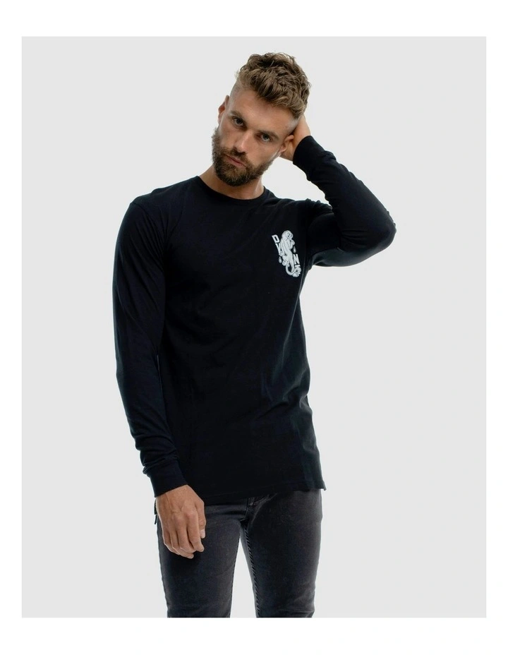 Panther Long Sleeve Tee in Black image 5