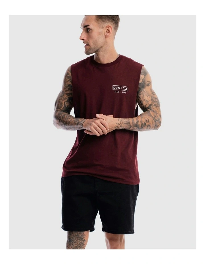 Saxon Rise Tank in Burgundy image 6