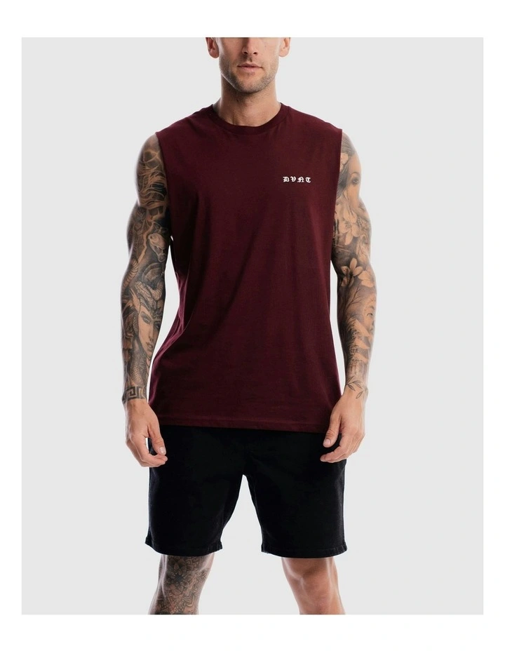 Saxon Rise Tank in Burgundy image 7