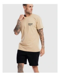 Switchblade Tee in Camel