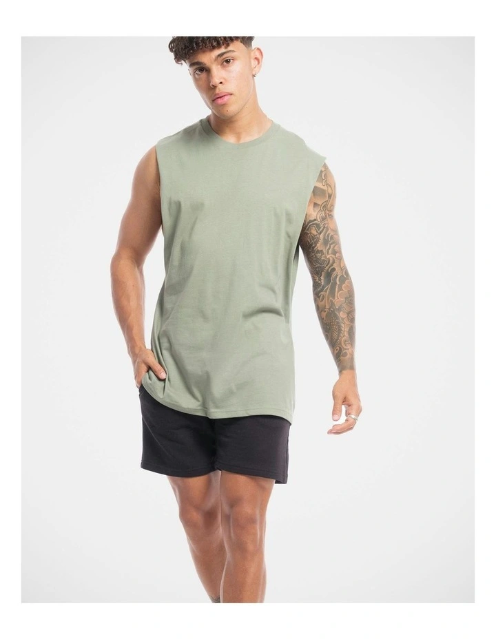 Vacant Tank in Green image 4