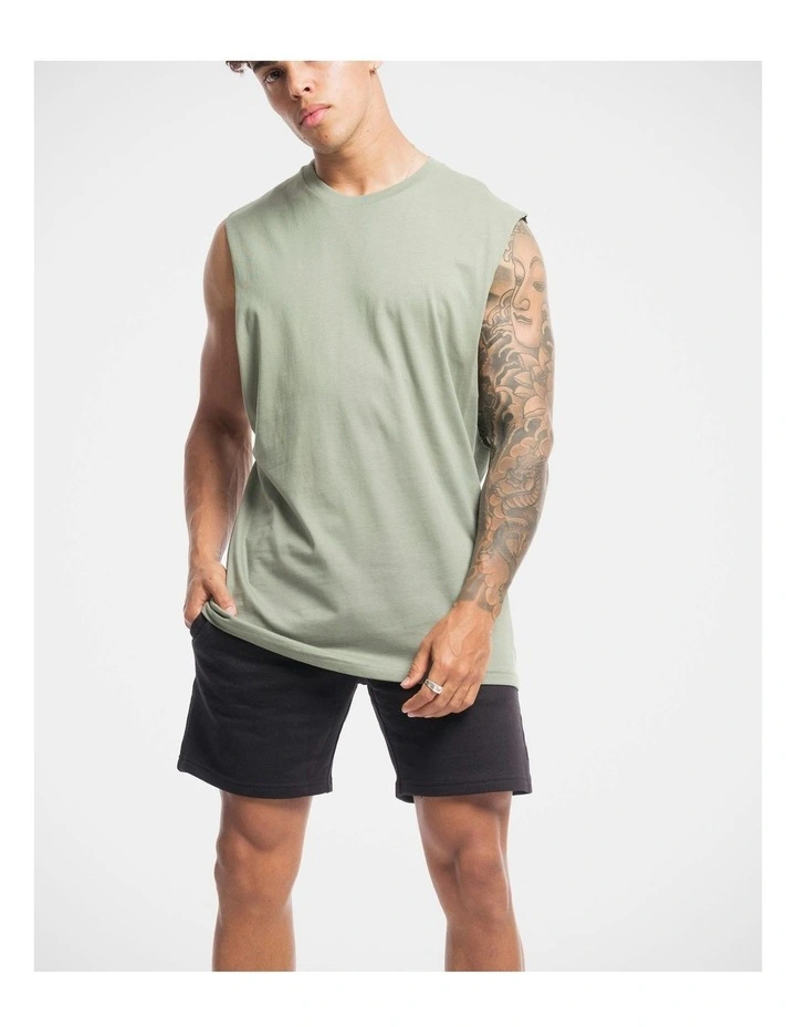 Vacant Tank in Green image 5