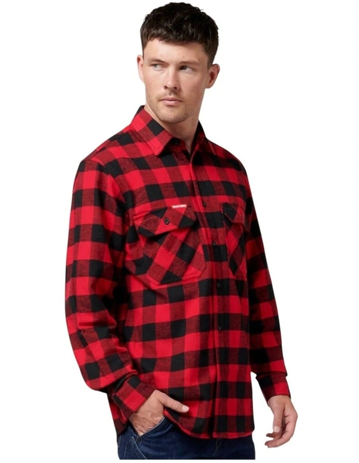Mens Hard Yakka Foundation New Check Flannel Shirt in Red image 3
