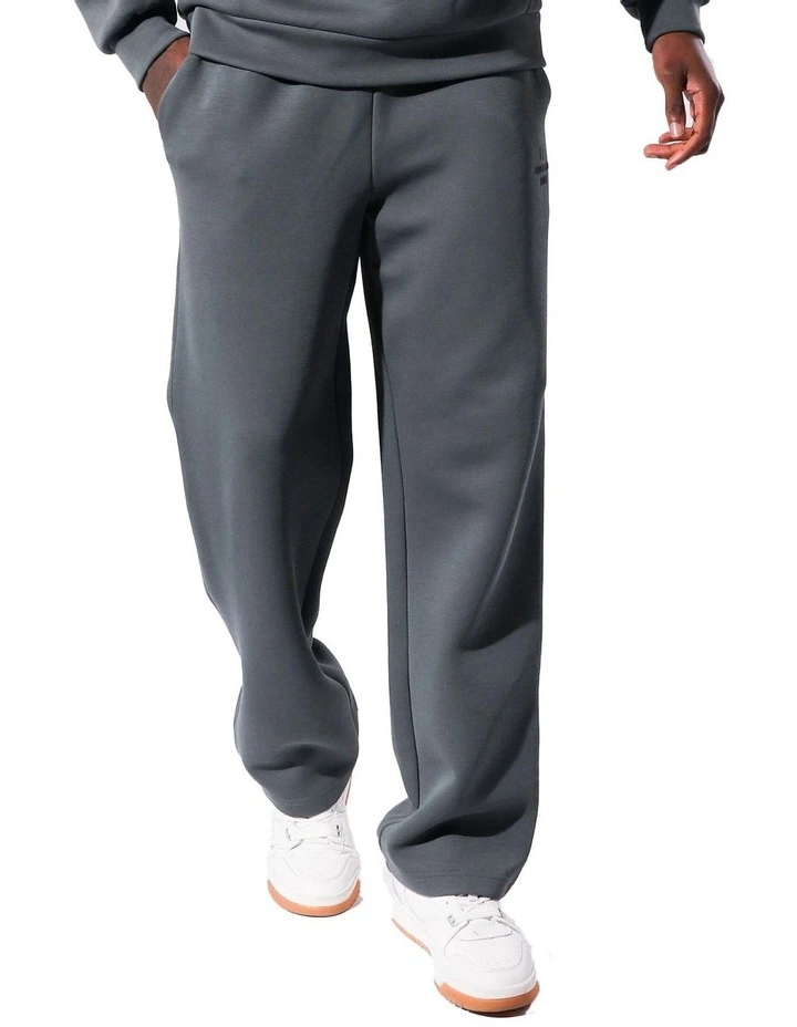 R Tech Open Leg Trackpant in Green image 3