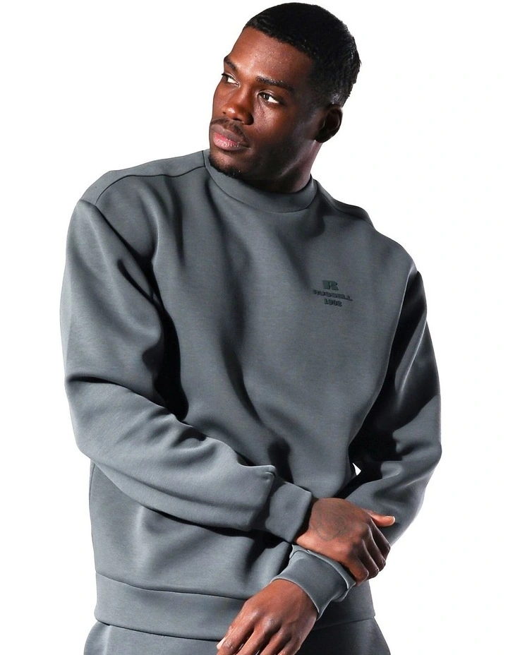 R Tech Leisure 1902 Crew Sweater in Green image 1