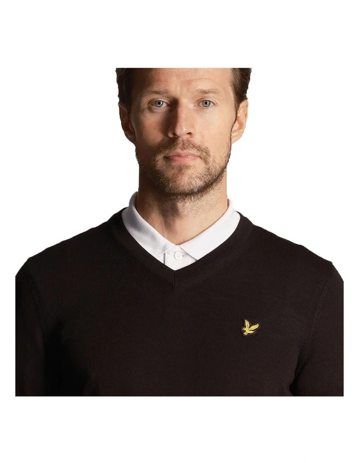 Golf Merino Blend V Neck Pullover in True Black image 3