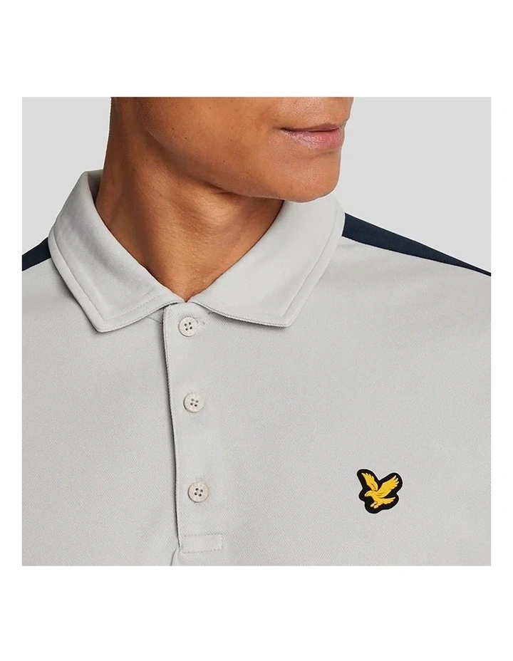 Golf Striped Polo Shirt in Pebble/Dark Navy image 4