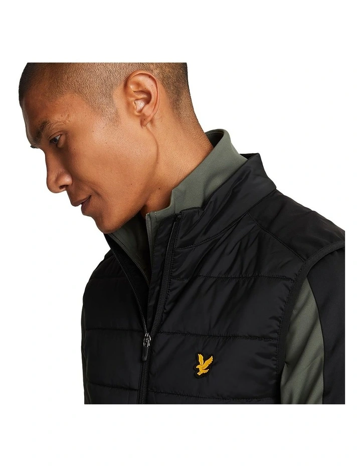 Wadded Golf Gilet Vest in Black image 3
