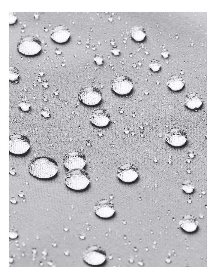 Under Armour Drive 8 Golf Short in Grey image 5