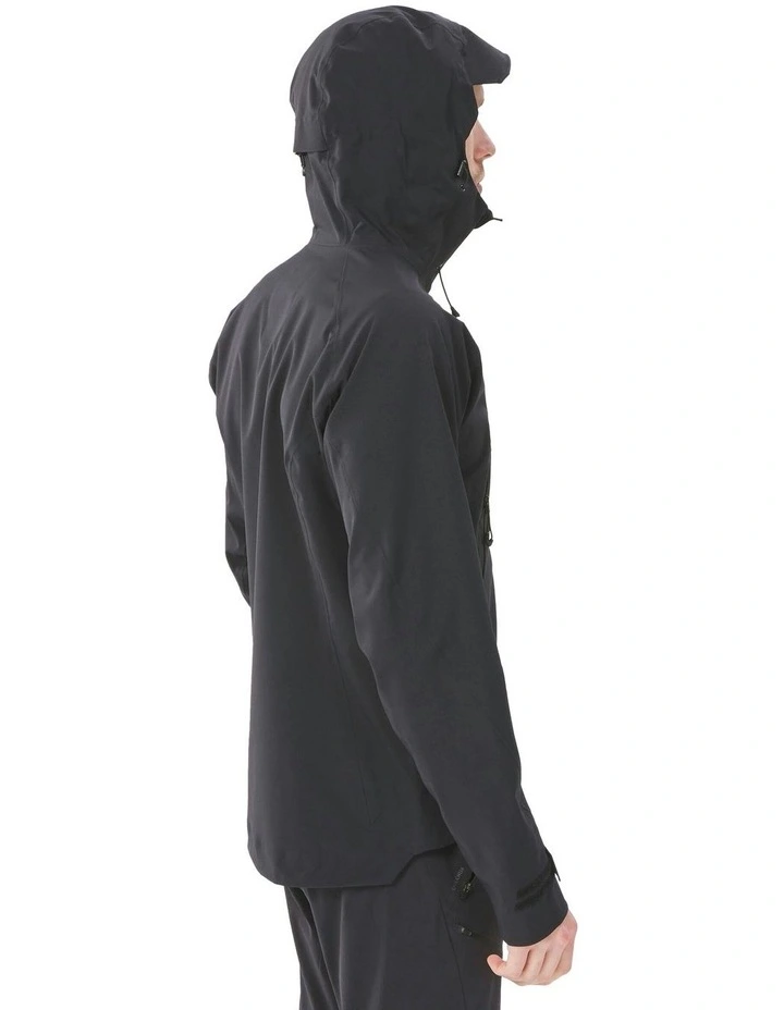 Waterproof Jacket MH500 in Black image 2