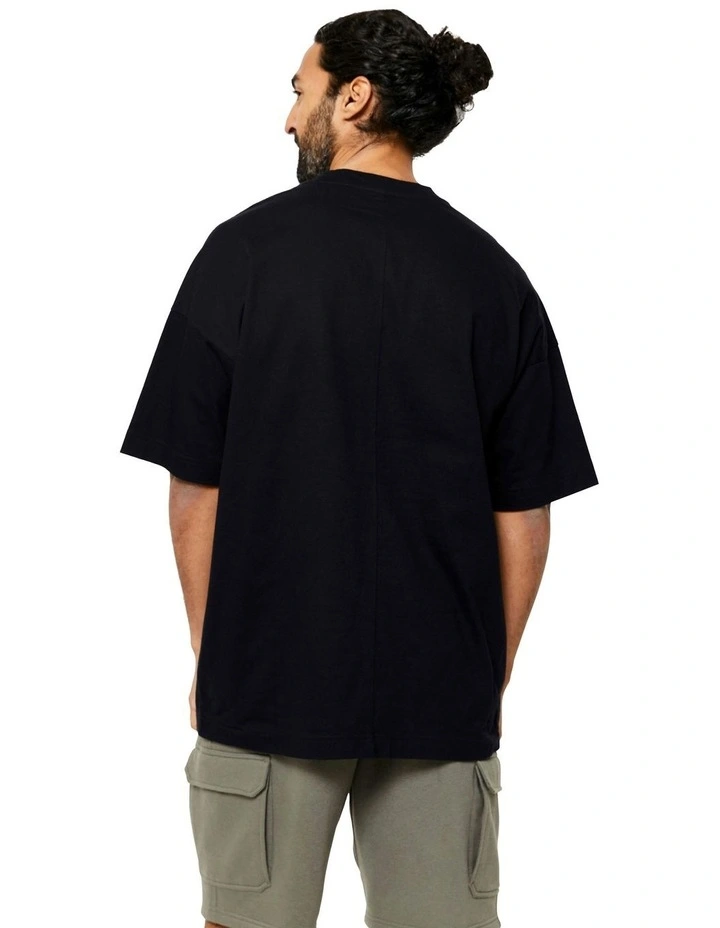 Loose-Fit Fitness T-shirt 520 in Black image 2