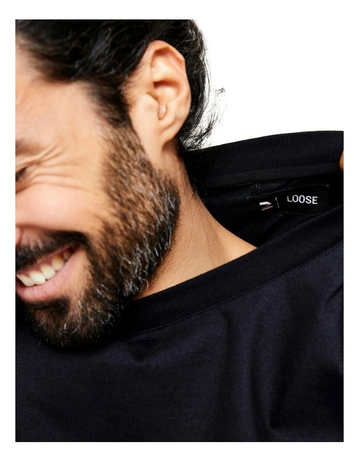 Loose-Fit Fitness T-shirt 520 in Black image 7