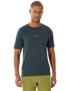 Short-Sleeved Hiking T-shirt MH500 in Grey